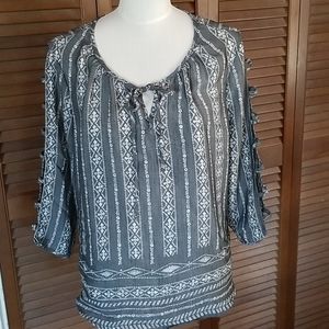 Ladies open sleeve Top  Ties at the neck